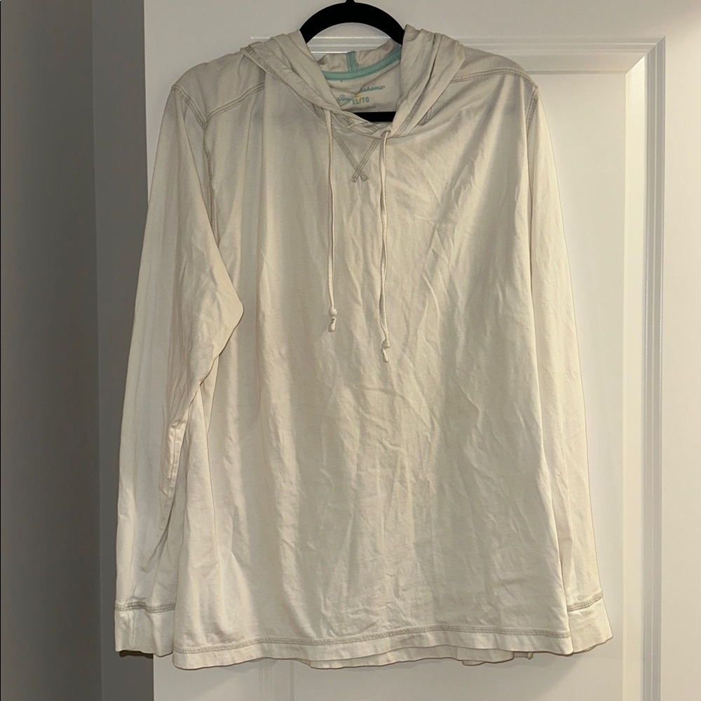 Tommy Bahama men’s size XL Cream Hooded Long Sleeve Shirt